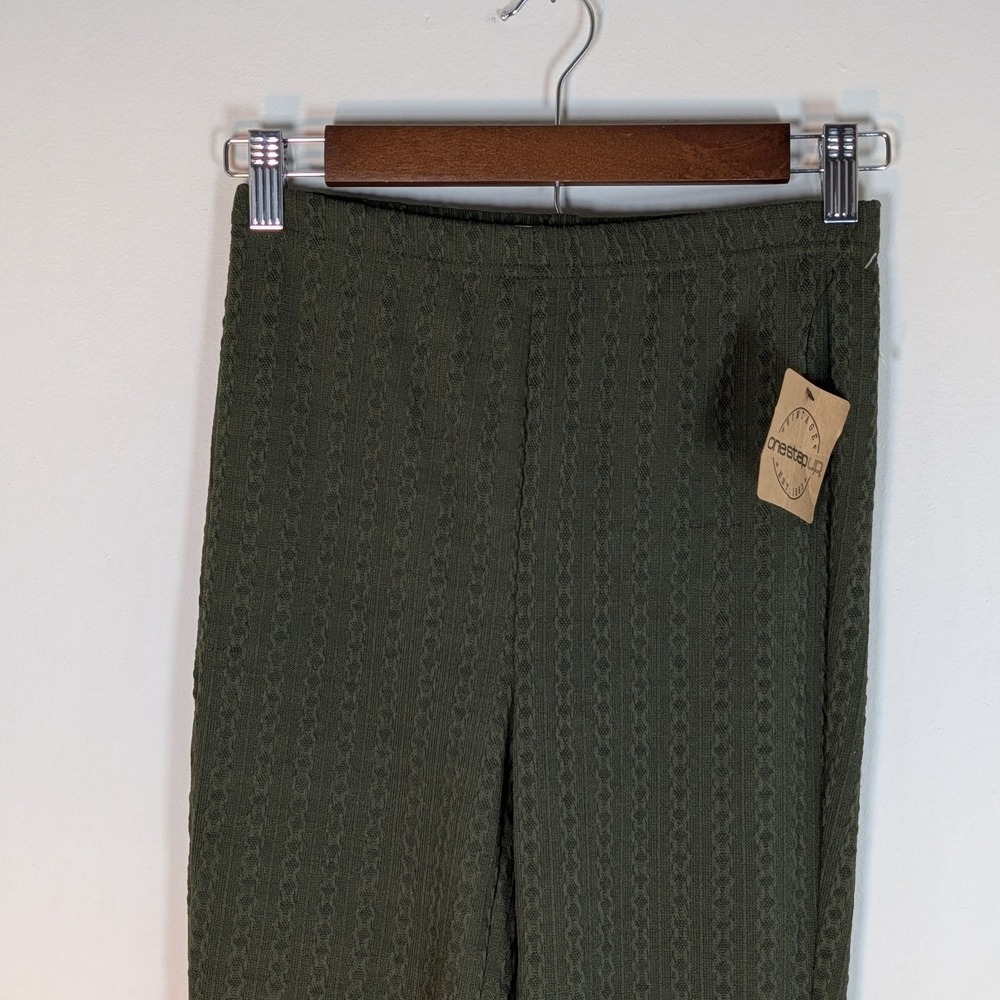 One Step Up Olive Green Pointelle Knit Leggings Textured Elastic Waist Pants M